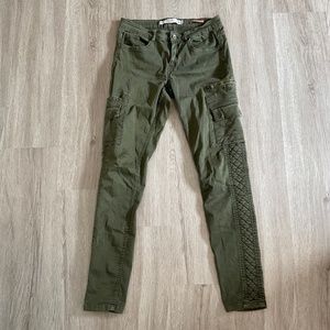 ZARA trafaluc size 04 olive green skinny jeans
